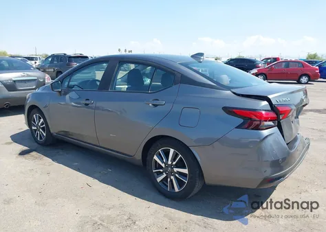 2021 Nissan Versa Sv Xtronic Cvt z USA, uszkodzony, nr VIN 3N1CN8EV9ML826116